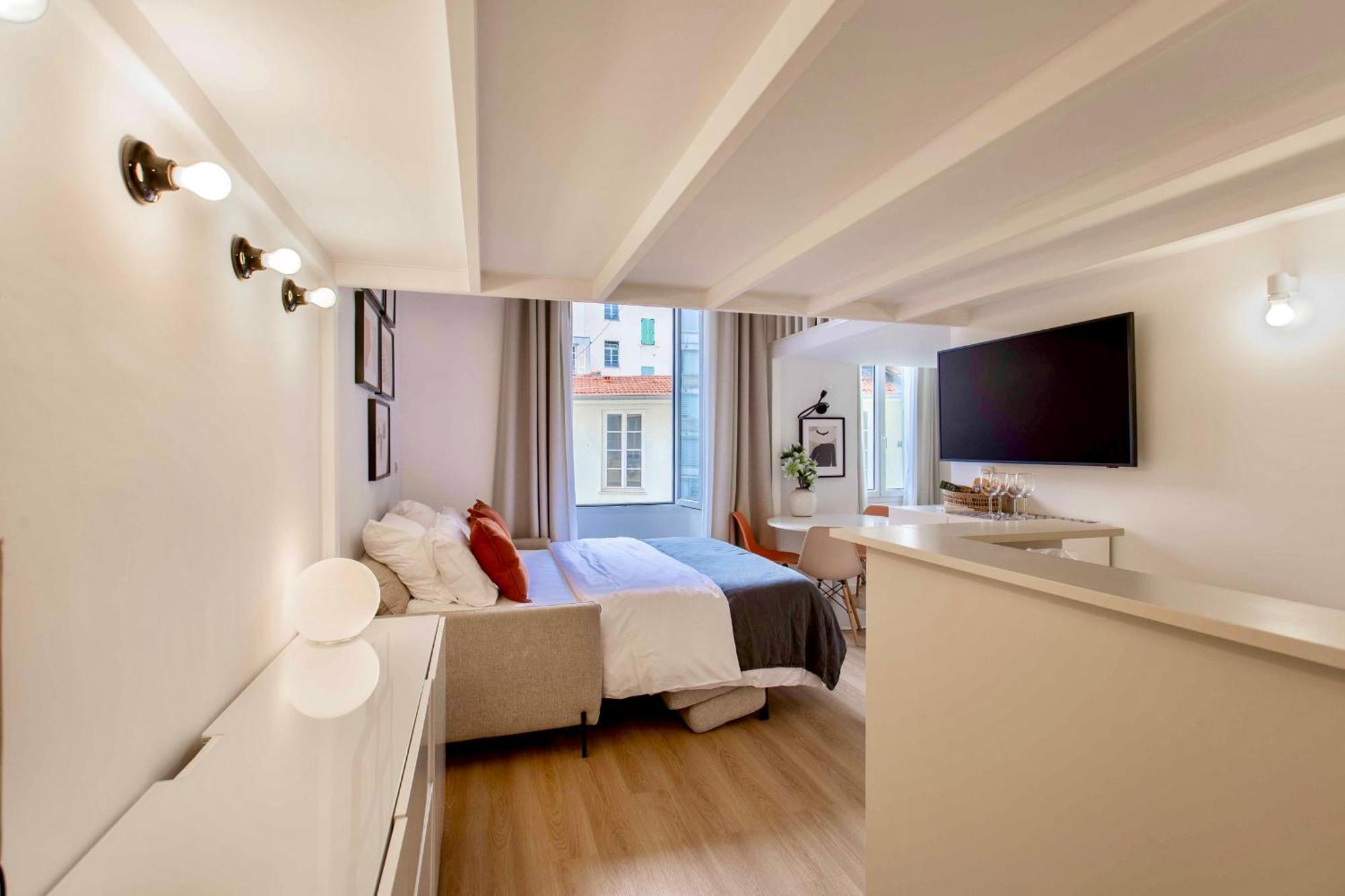 Suede Promenade Duplex Apartment At 1 Min From The Sea 2 Bathrooms Nizza Kültér fotó