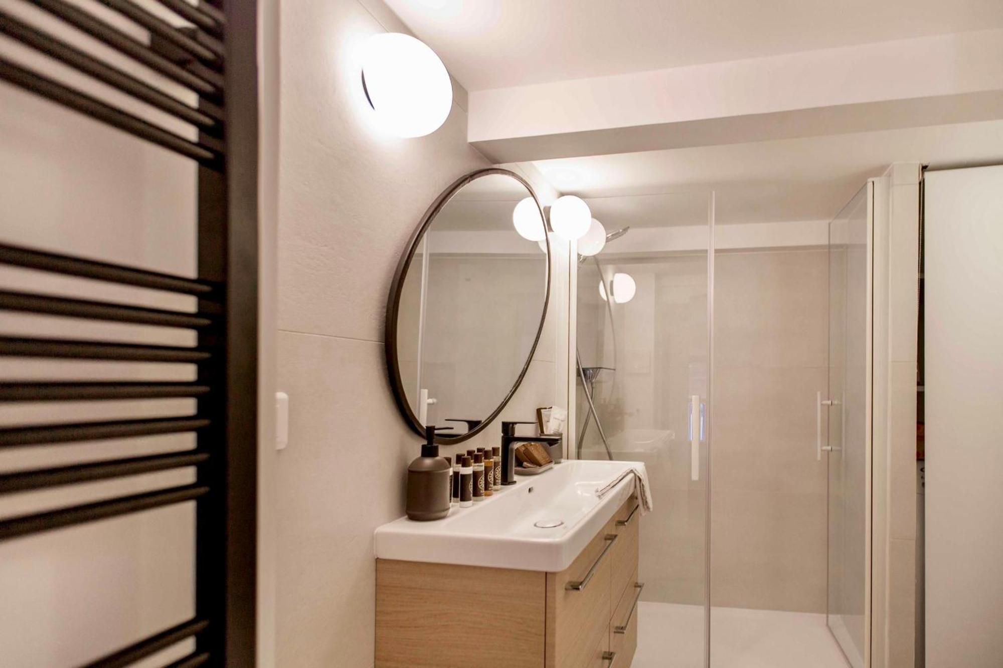 Suede Promenade Duplex Apartment At 1 Min From The Sea 2 Bathrooms Nizza Kültér fotó